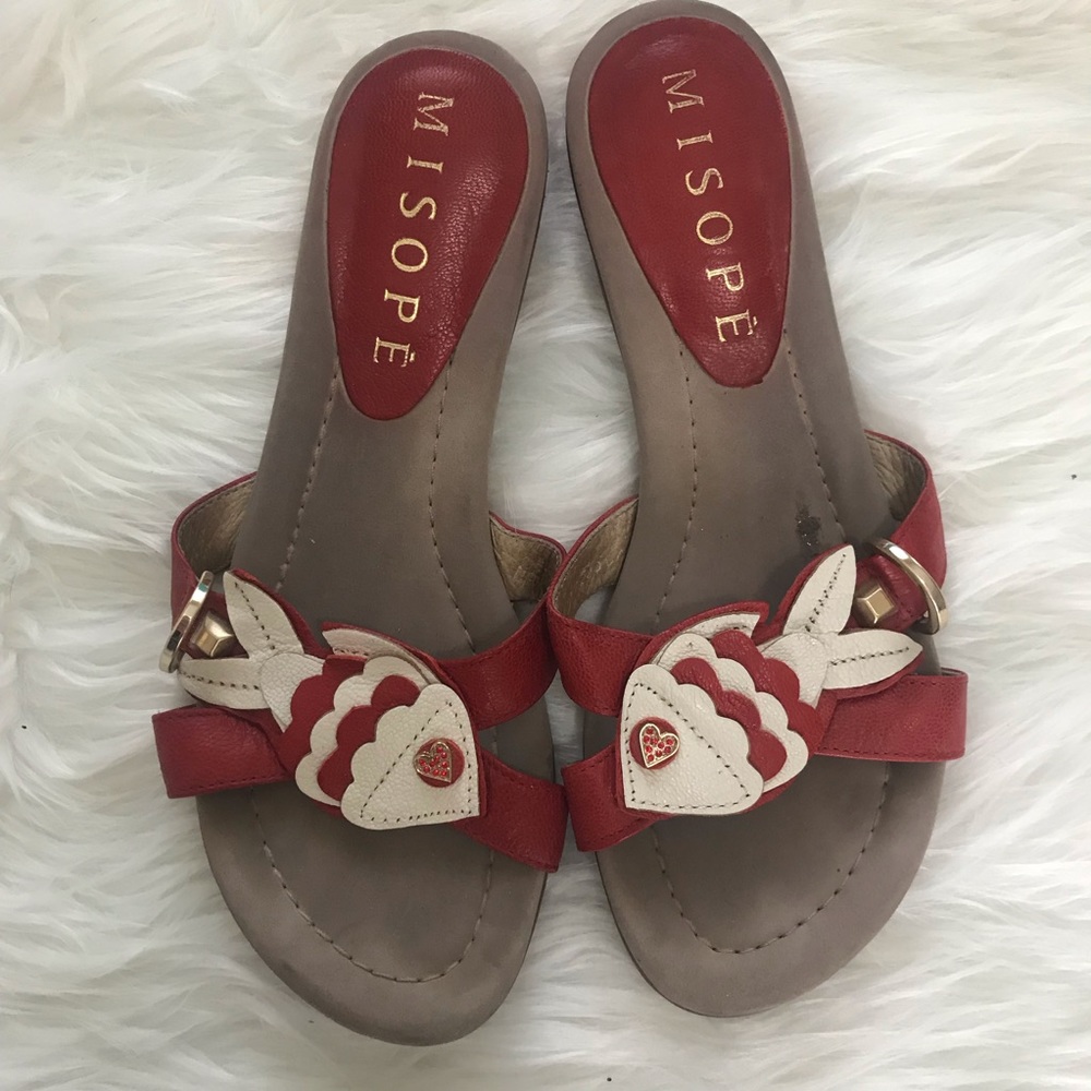 Super cute Misope Sandals